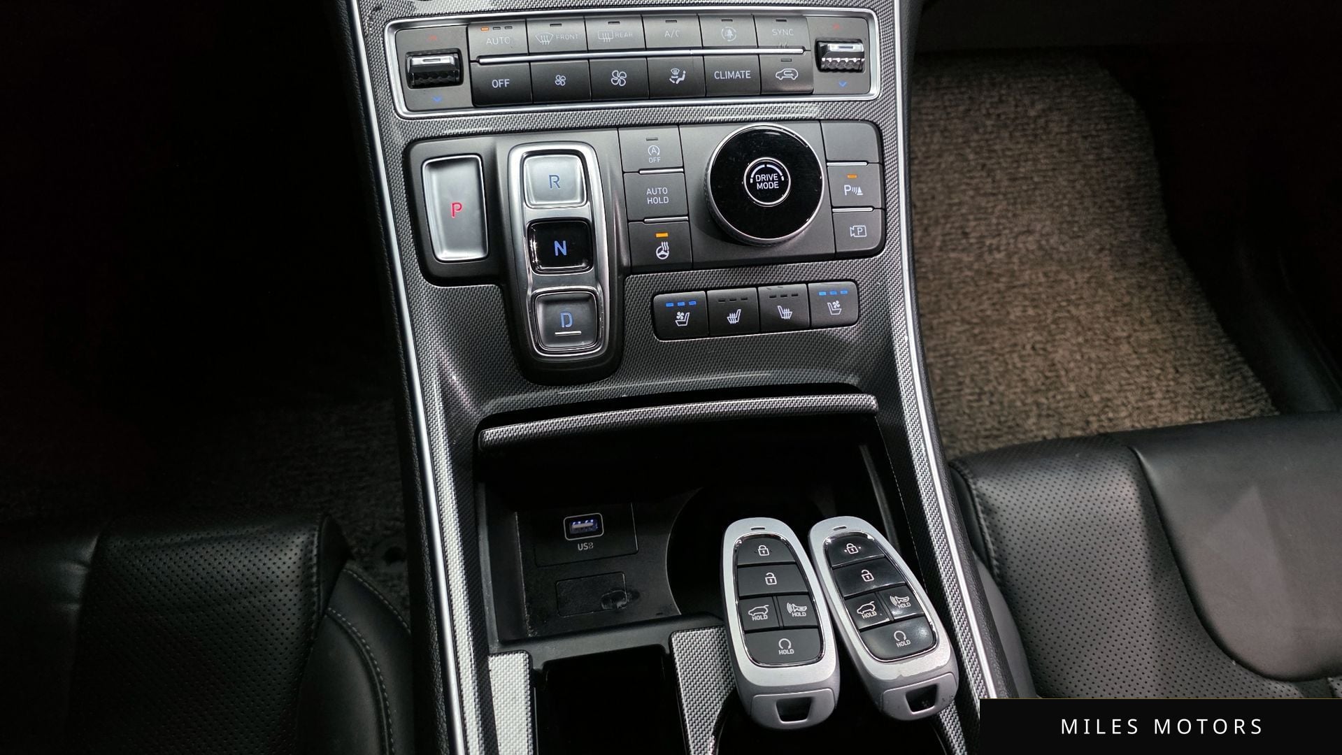 Hyundai Santafe 2021 — миниатюра 9