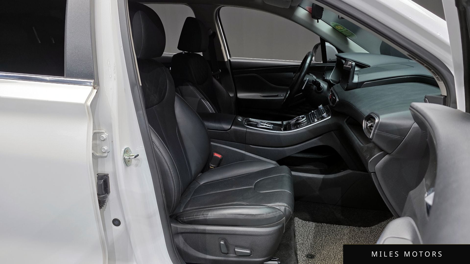 Hyundai Santafe 2021 — миниатюра 11