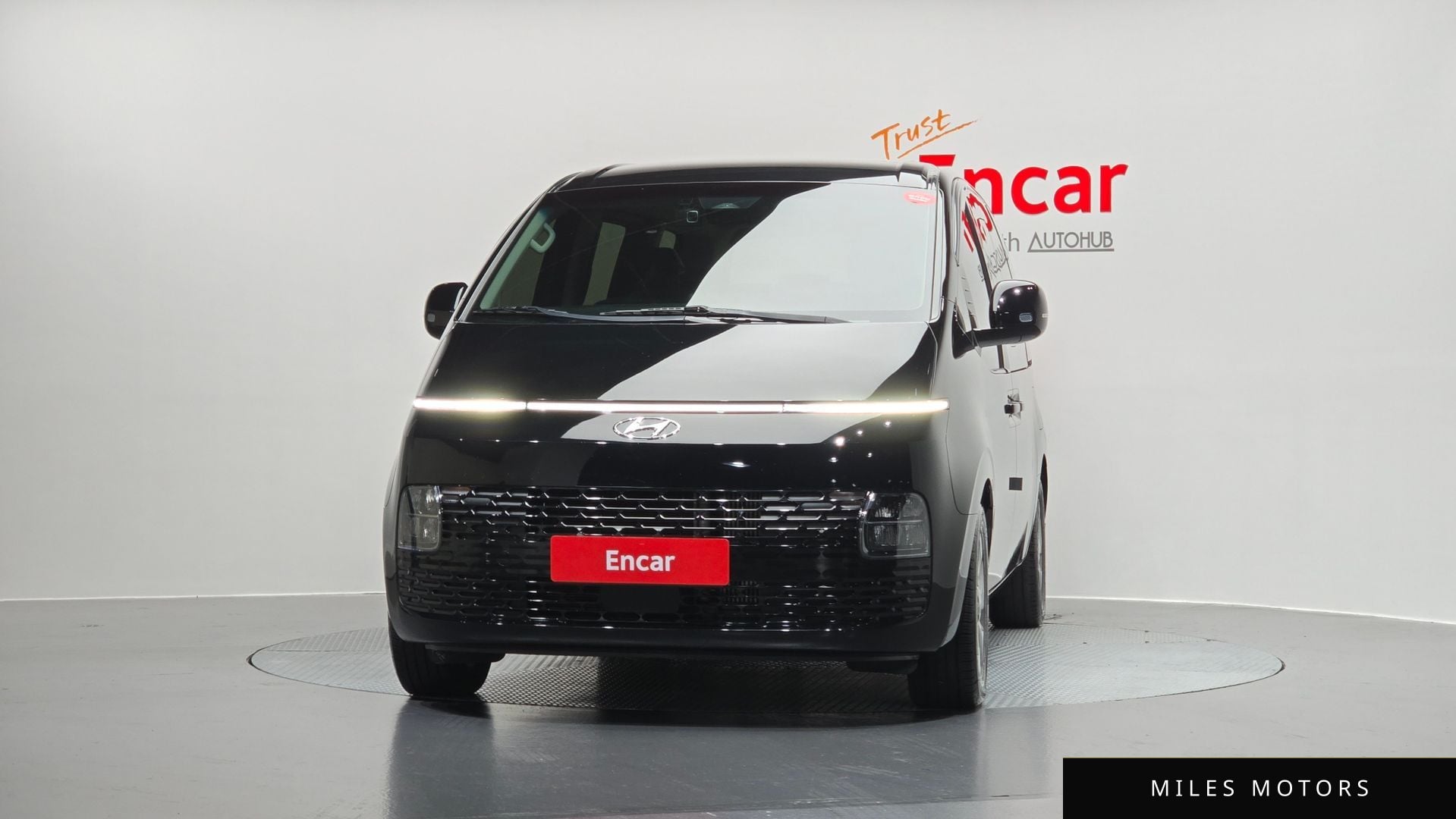 Hyundai Staria 2022 — миниатюра 3