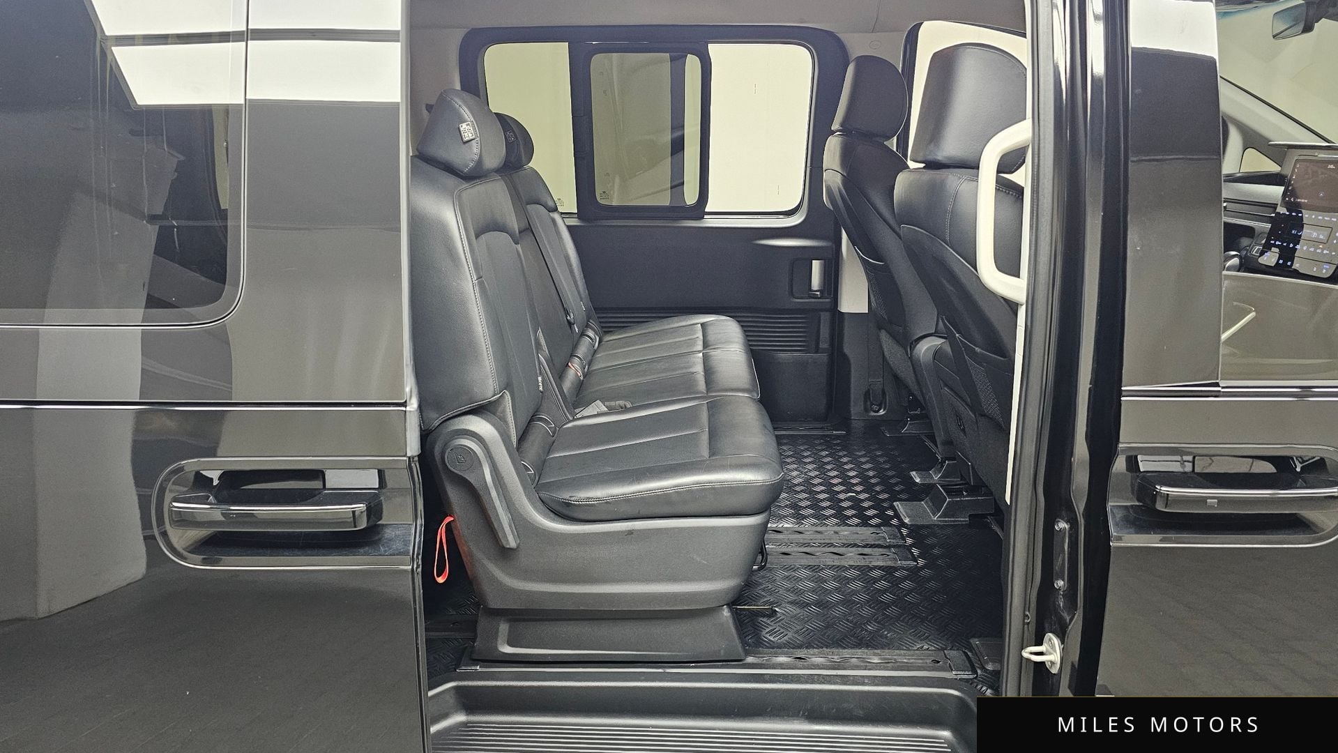 Hyundai Staria 2022 — миниатюра 12