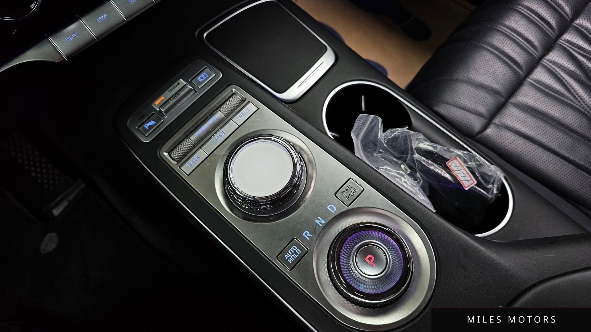 Genesis GV70 2021 — миниатюра 9