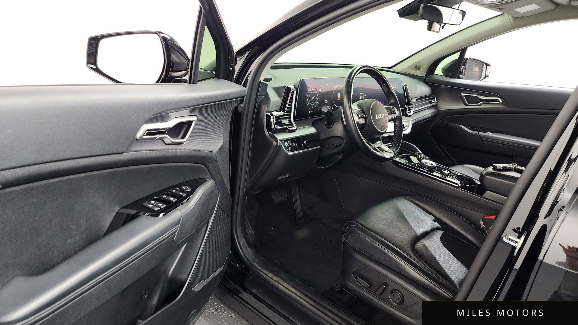 Kia Sportage 2022 — миниатюра 10
