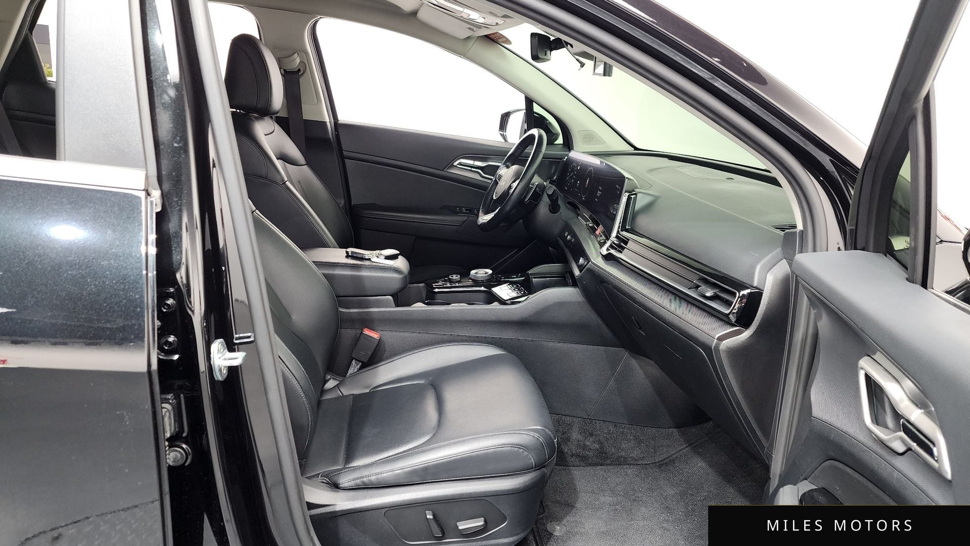 Kia Sportage 2022 — миниатюра 11