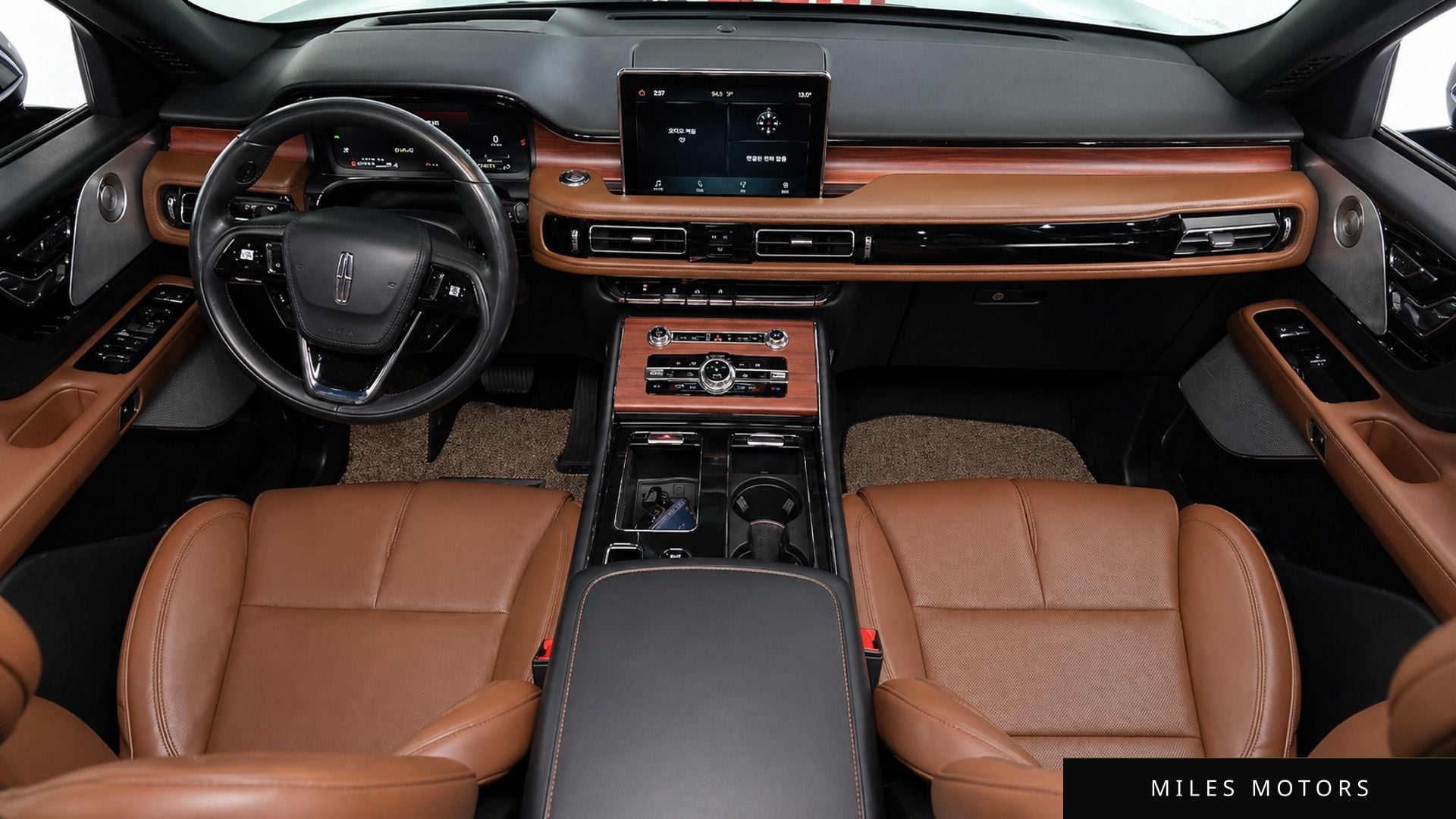 Lincoln 에비에이터 2021 — миниатюра 7