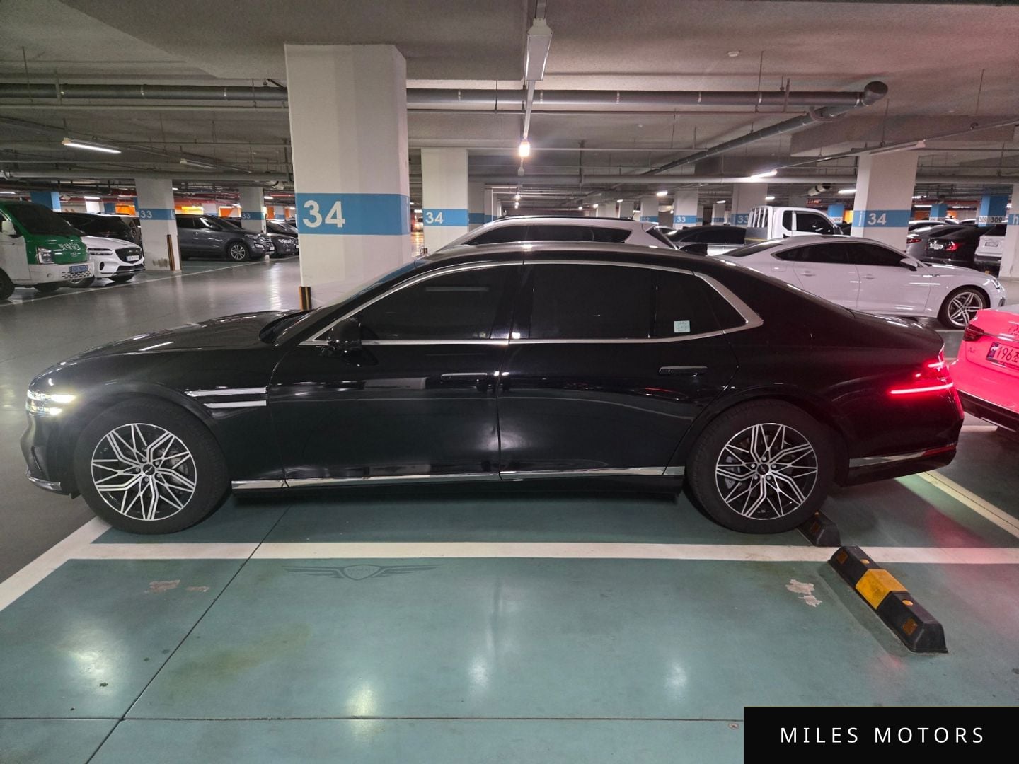Genesis G90 (RS4) 2023 — миниатюра 5