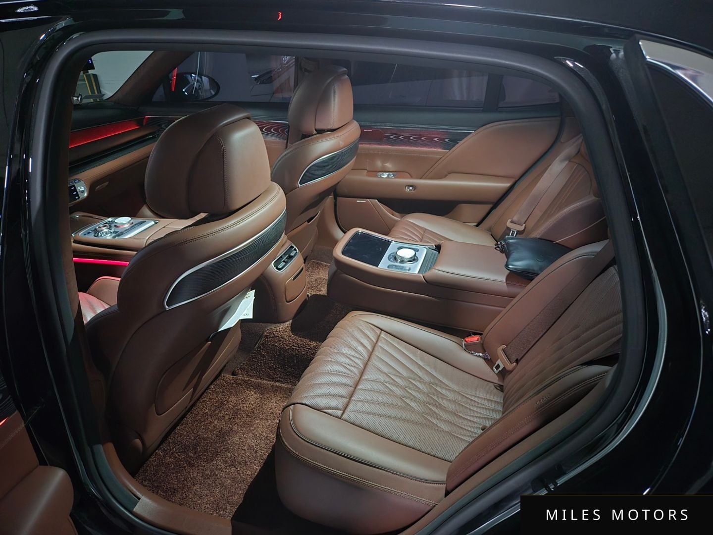 Genesis G90 (RS4) 2023 — миниатюра 6