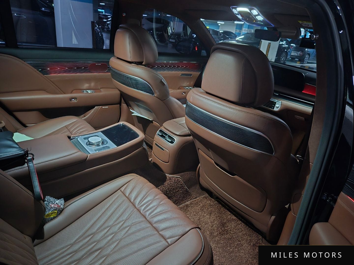 Genesis G90 (RS4) 2023 — миниатюра 11