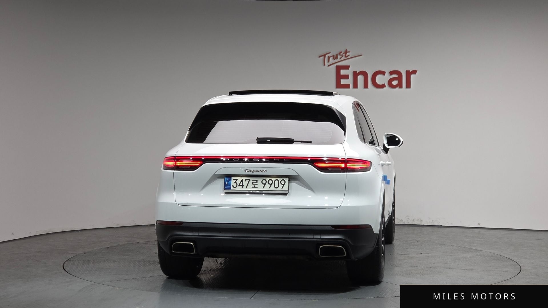 Porsche Cayenne 2021 — миниатюра 3