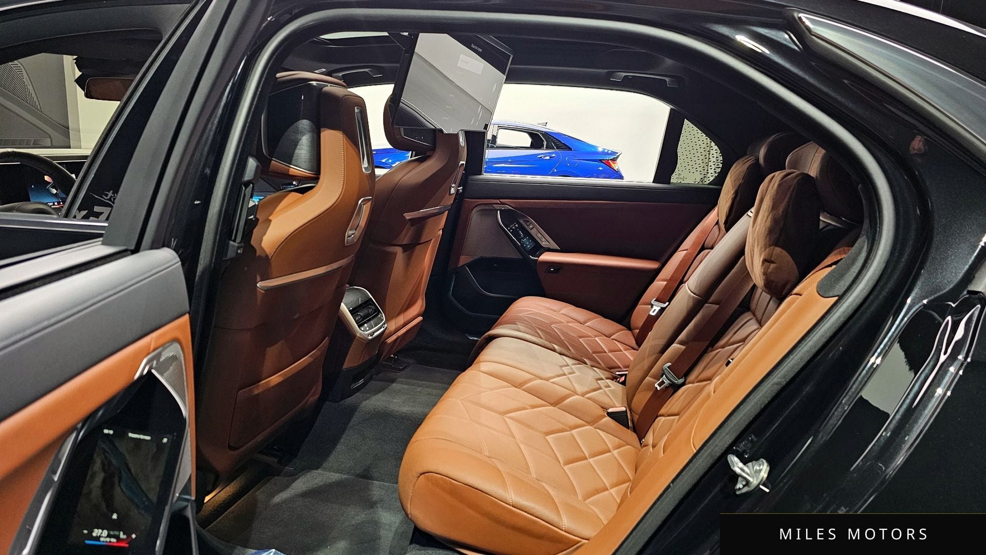 BMW 7 Series (G70) 2024 — миниатюра 12