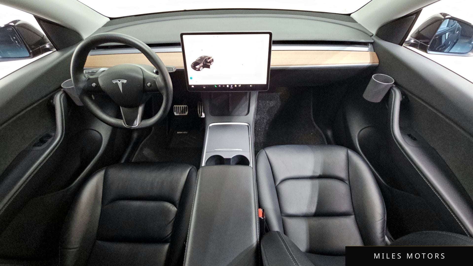 Tesla Model Y 2021 — миниатюра 7