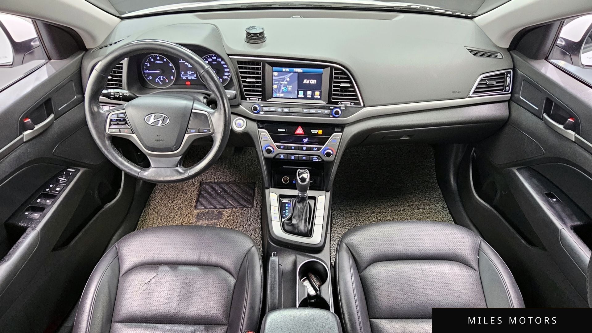 Hyundai AVANTE 2017 — миниатюра 7