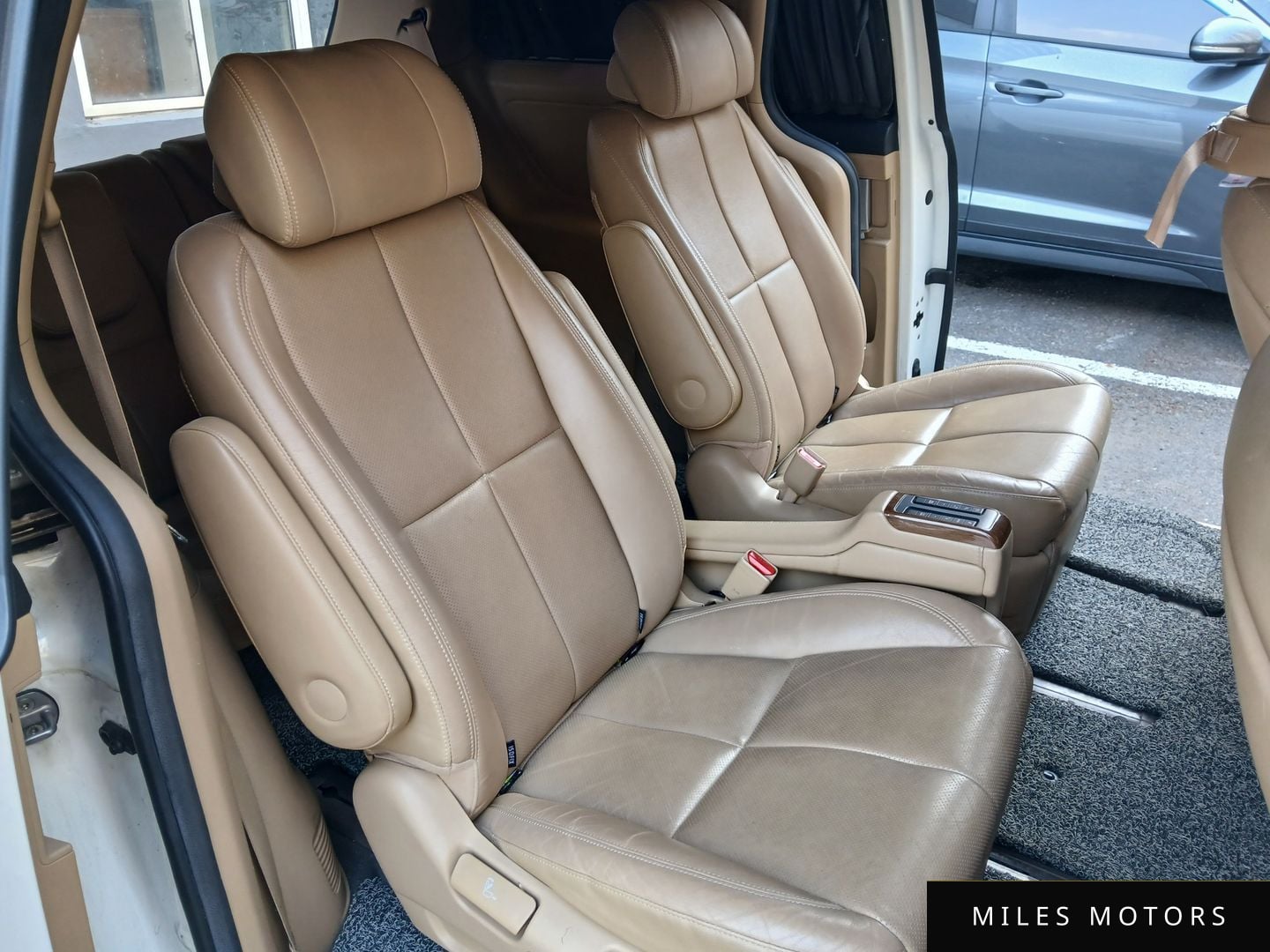 Kia Canival 2018 — миниатюра 7