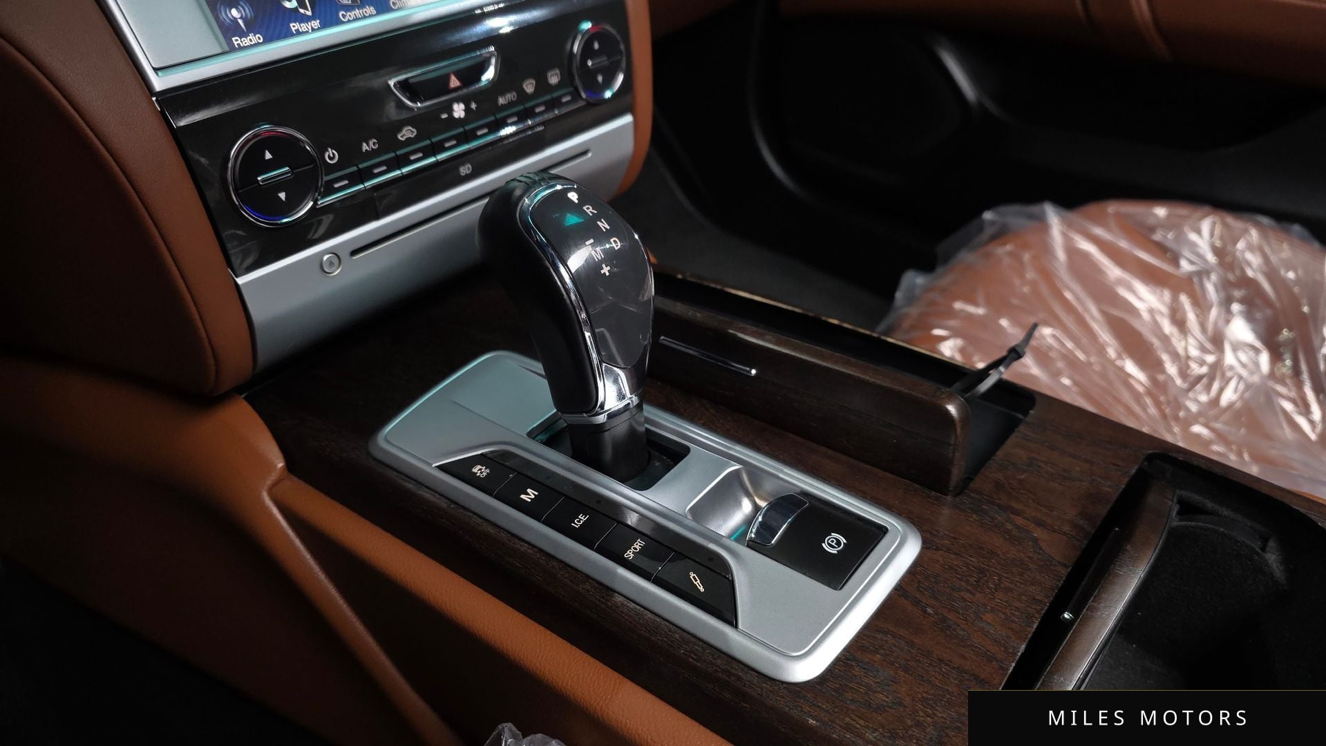 Maserati 콰트로포르테 2016 — миниатюра 9