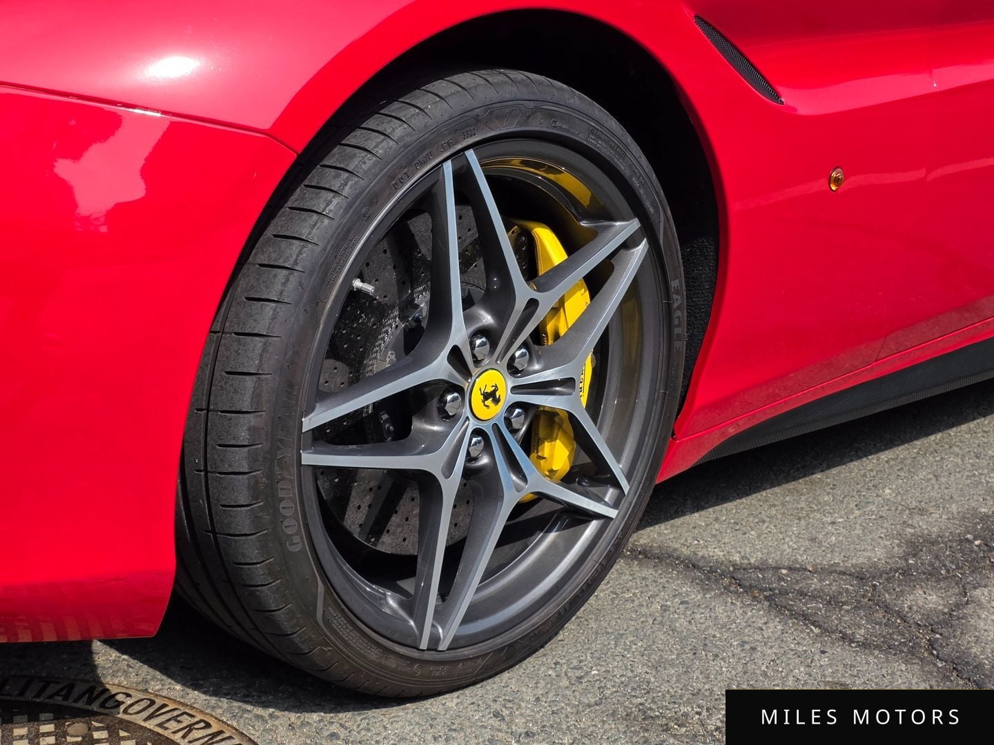 Ferrari 캘리포니아 2016 — миниатюра 3