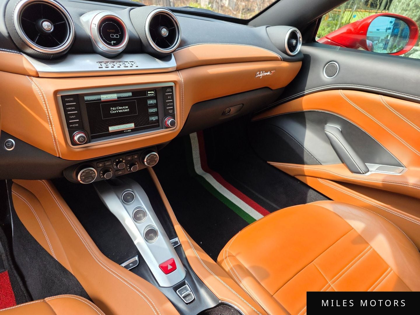 Ferrari 캘리포니아 2016 — миниатюра 7