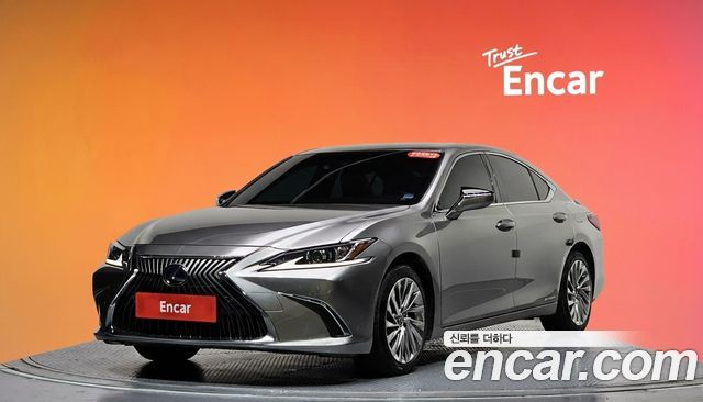 Лексус ES300h 2021 — миниатюра 10