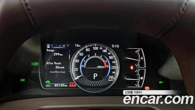Лексус ES300h 2021 — миниатюра 7