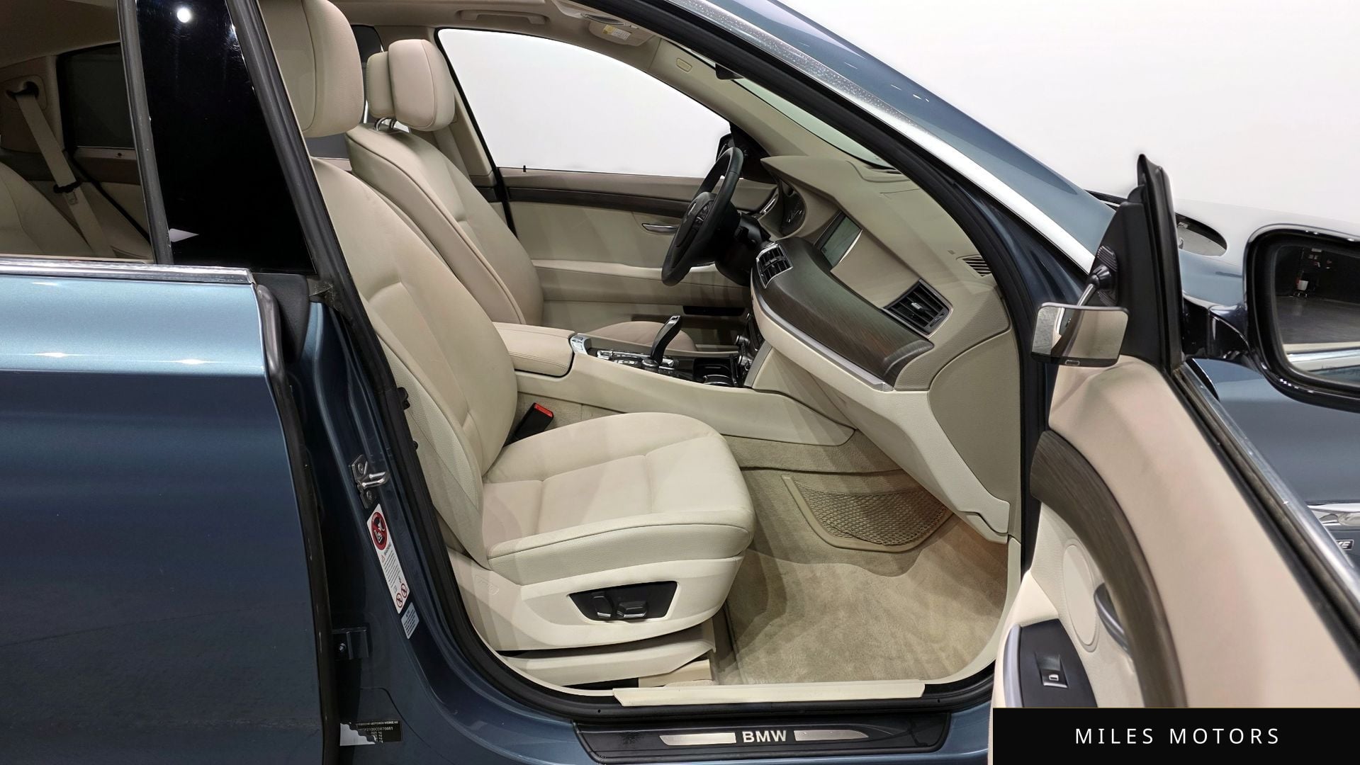 BMW 5 Series GT (F07) 2012 — миниатюра 11