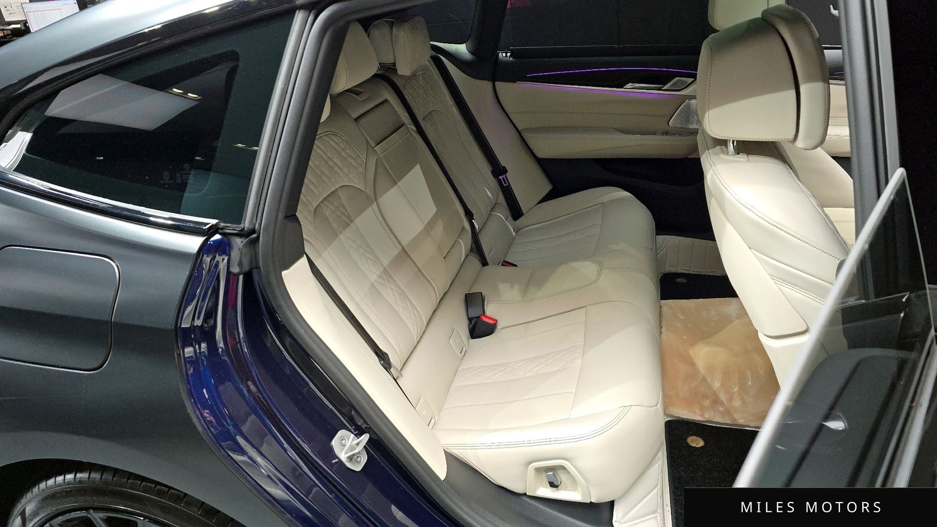 BMW 6 Series GT (G32) 2024 — миниатюра 12
