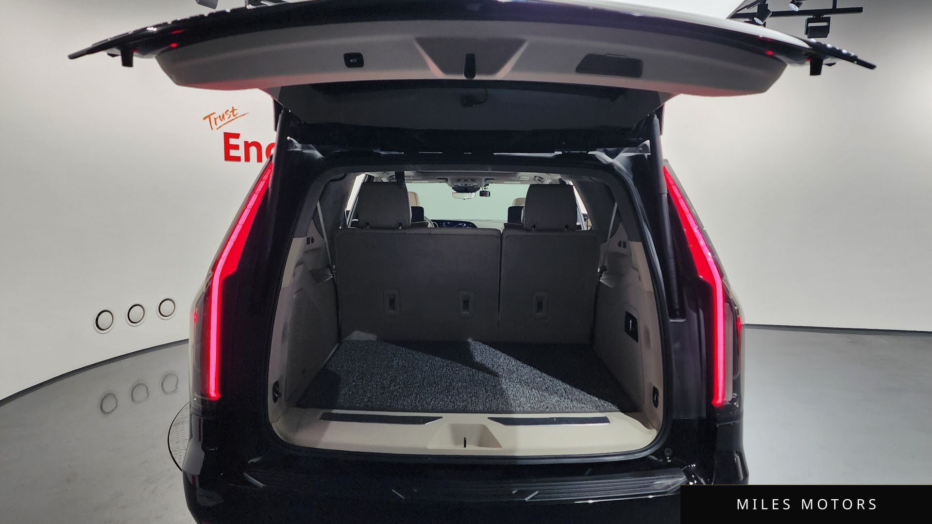Cadillac 에스컬레이드 2022 — миниатюра 20