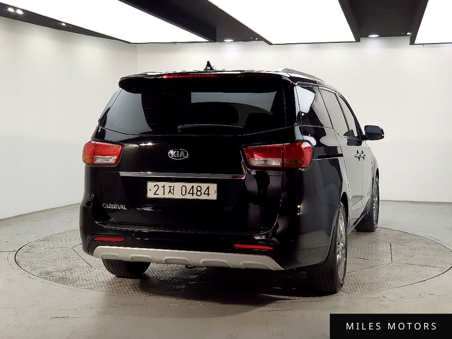 Kia Canival 2017 — миниатюра 4