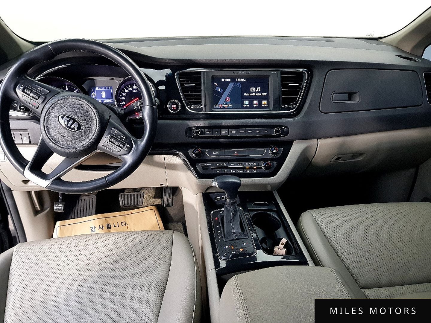 Kia Canival 2017 — миниатюра 7