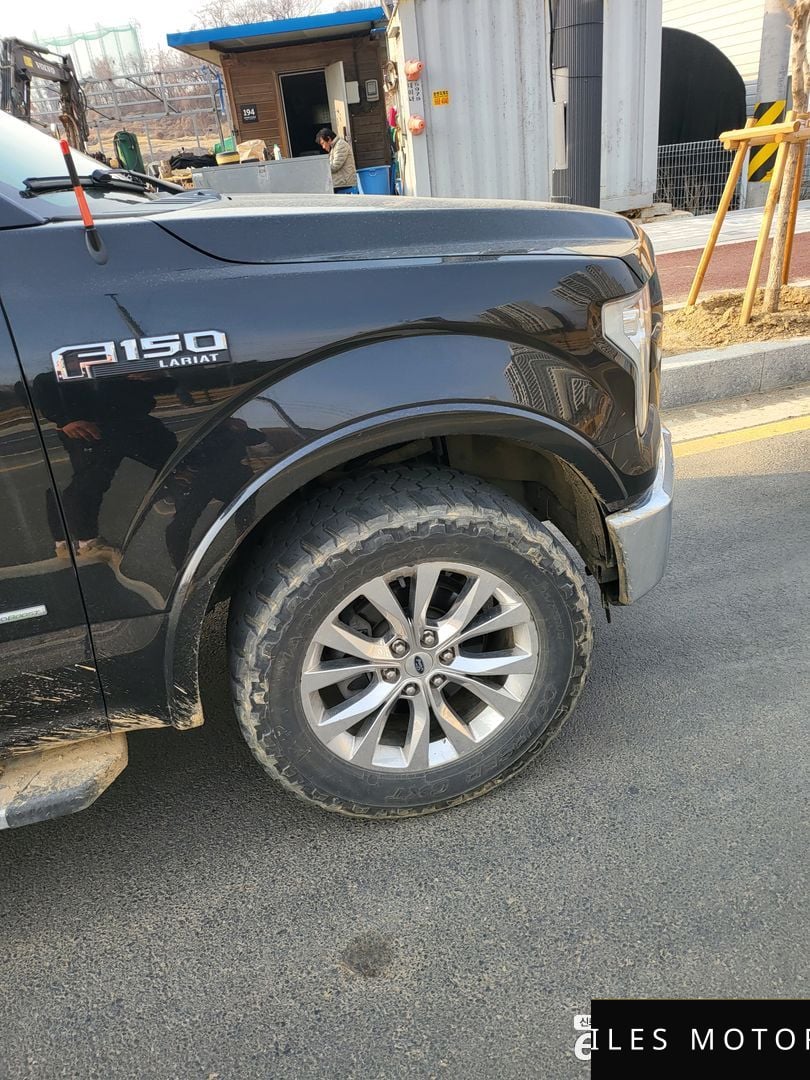 Ford F150 2015 — миниатюра 4