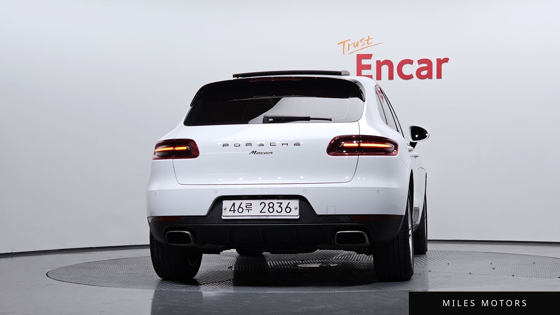 Porsche Macan 2018 — миниатюра 4