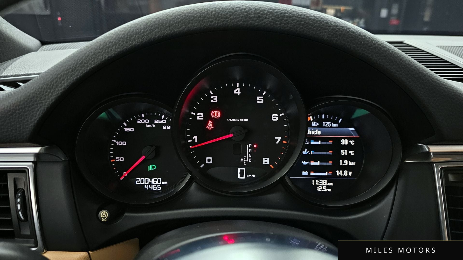 Porsche Macan 2018 — миниатюра 8