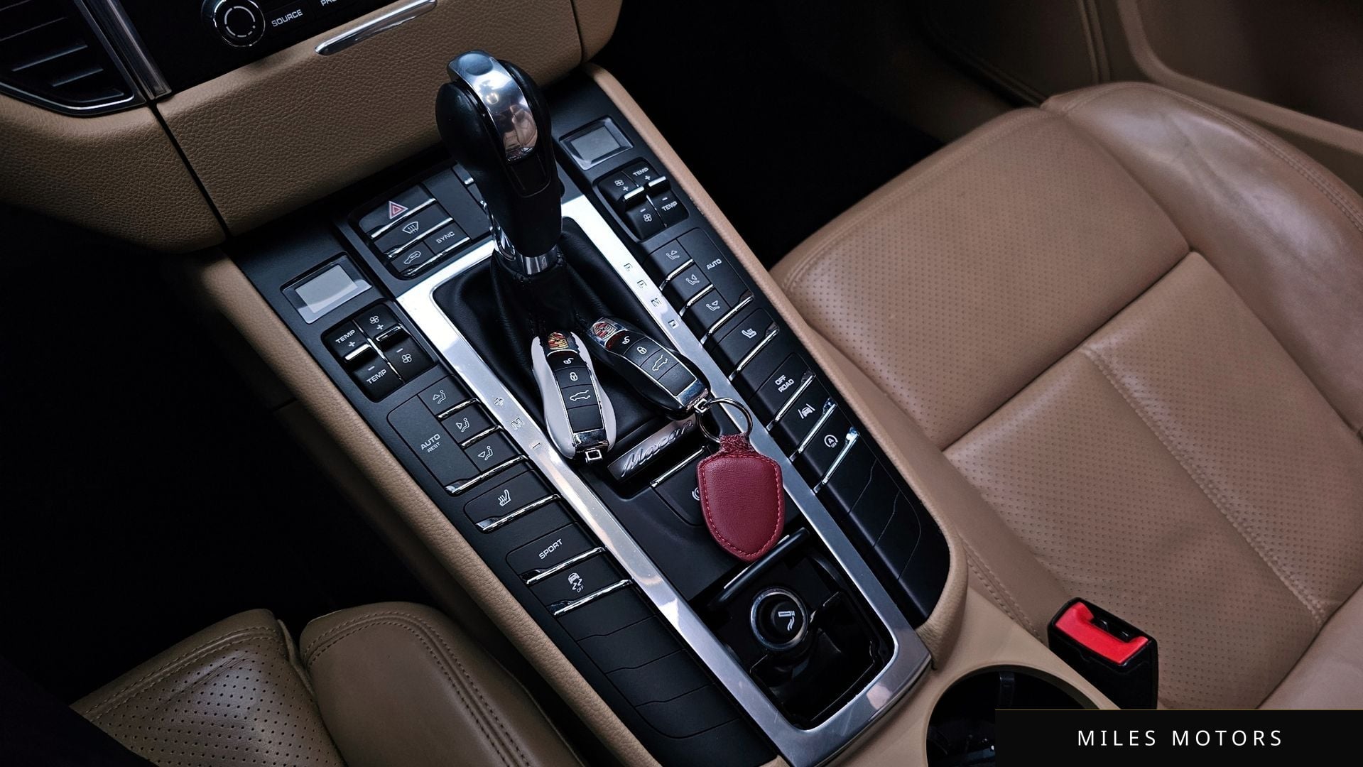 Porsche Macan 2018 — миниатюра 9