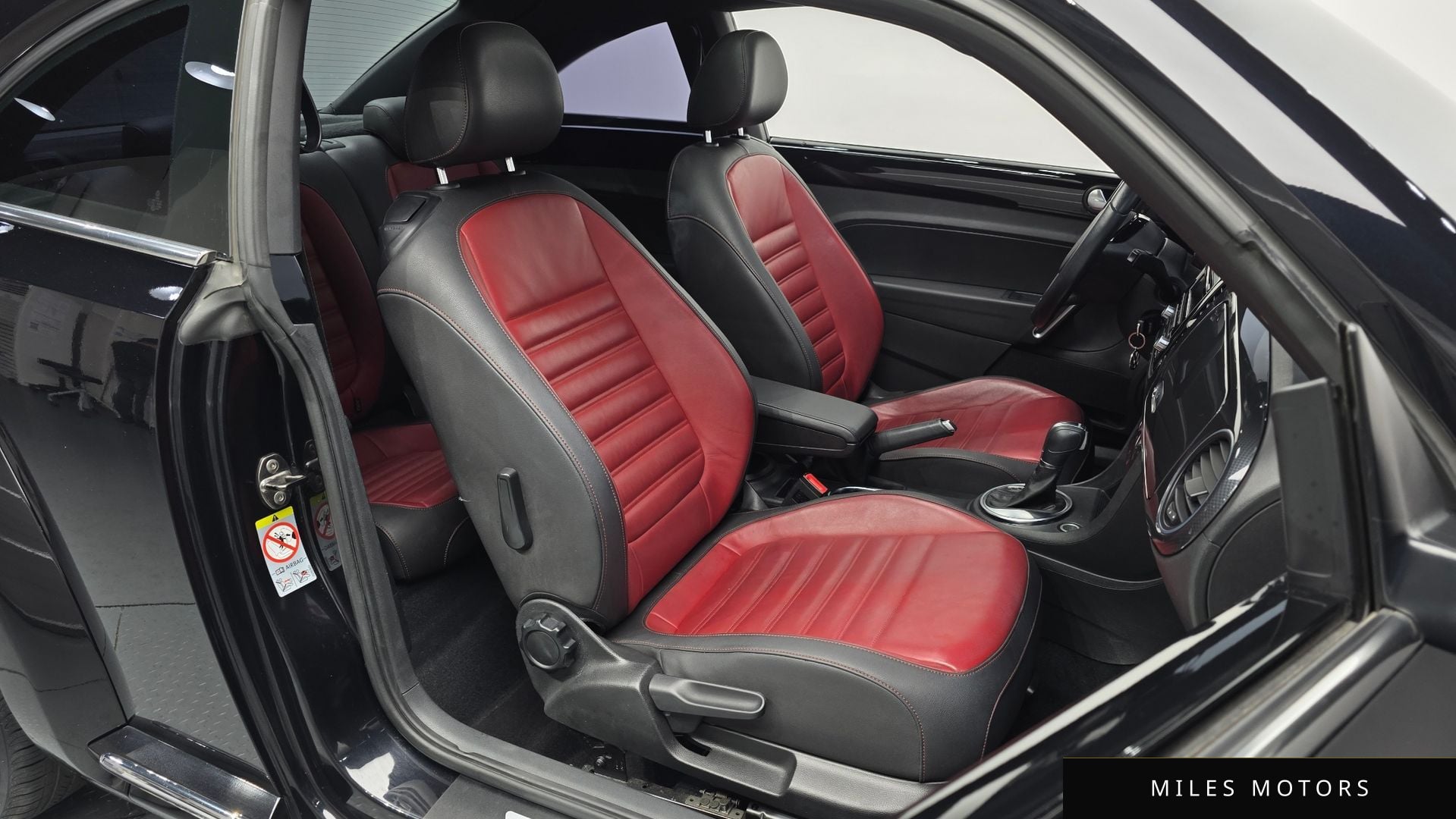 Volkswagen Beetle 2014 — миниатюра 10