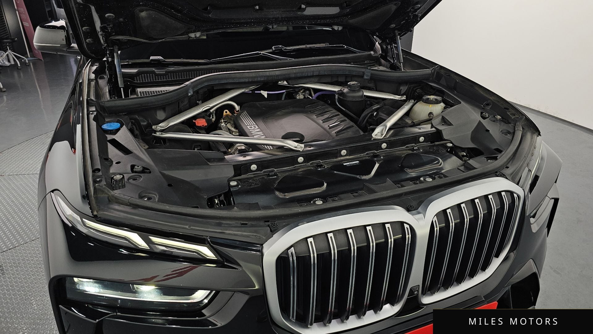 BMW X7 (G07) 2023 — миниатюра 6