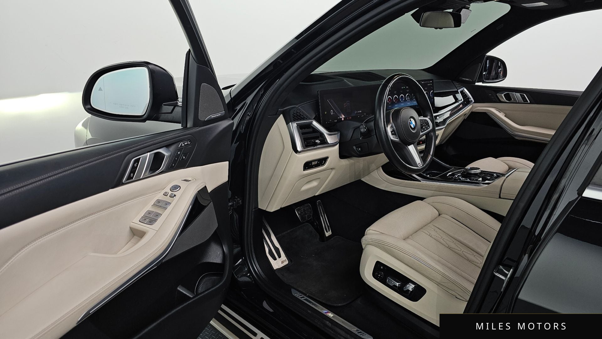 BMW X7 (G07) 2023 — миниатюра 11