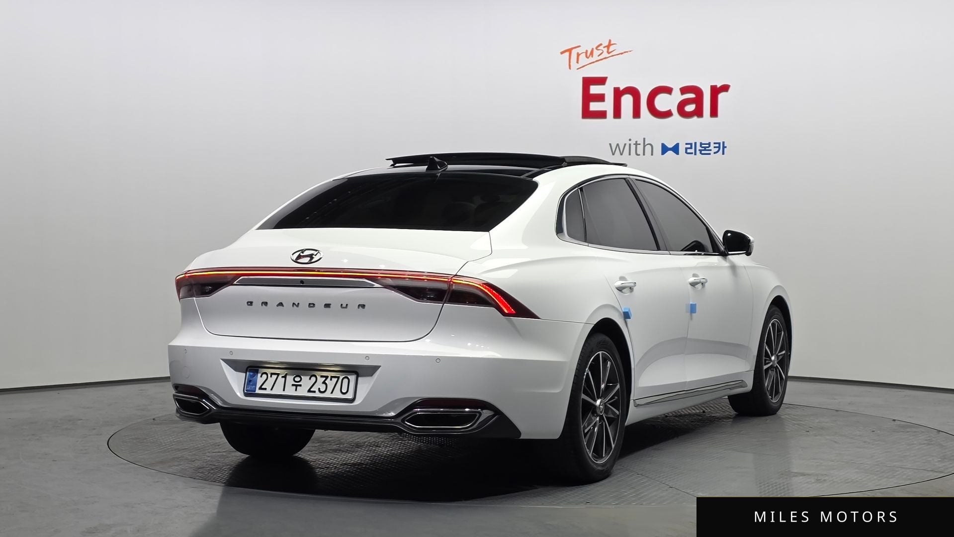 Hyundai Grandeur 2023 — миниатюра 2