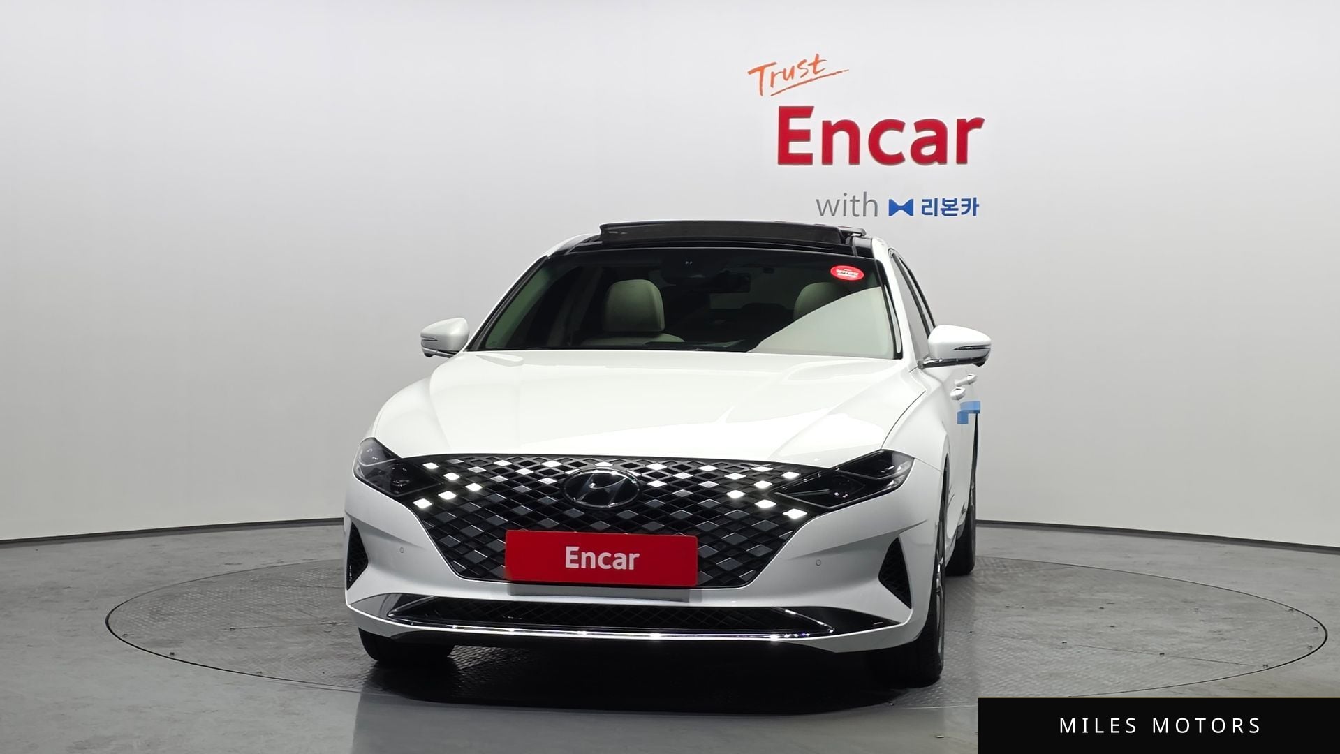 Hyundai Grandeur 2023 — миниатюра 3