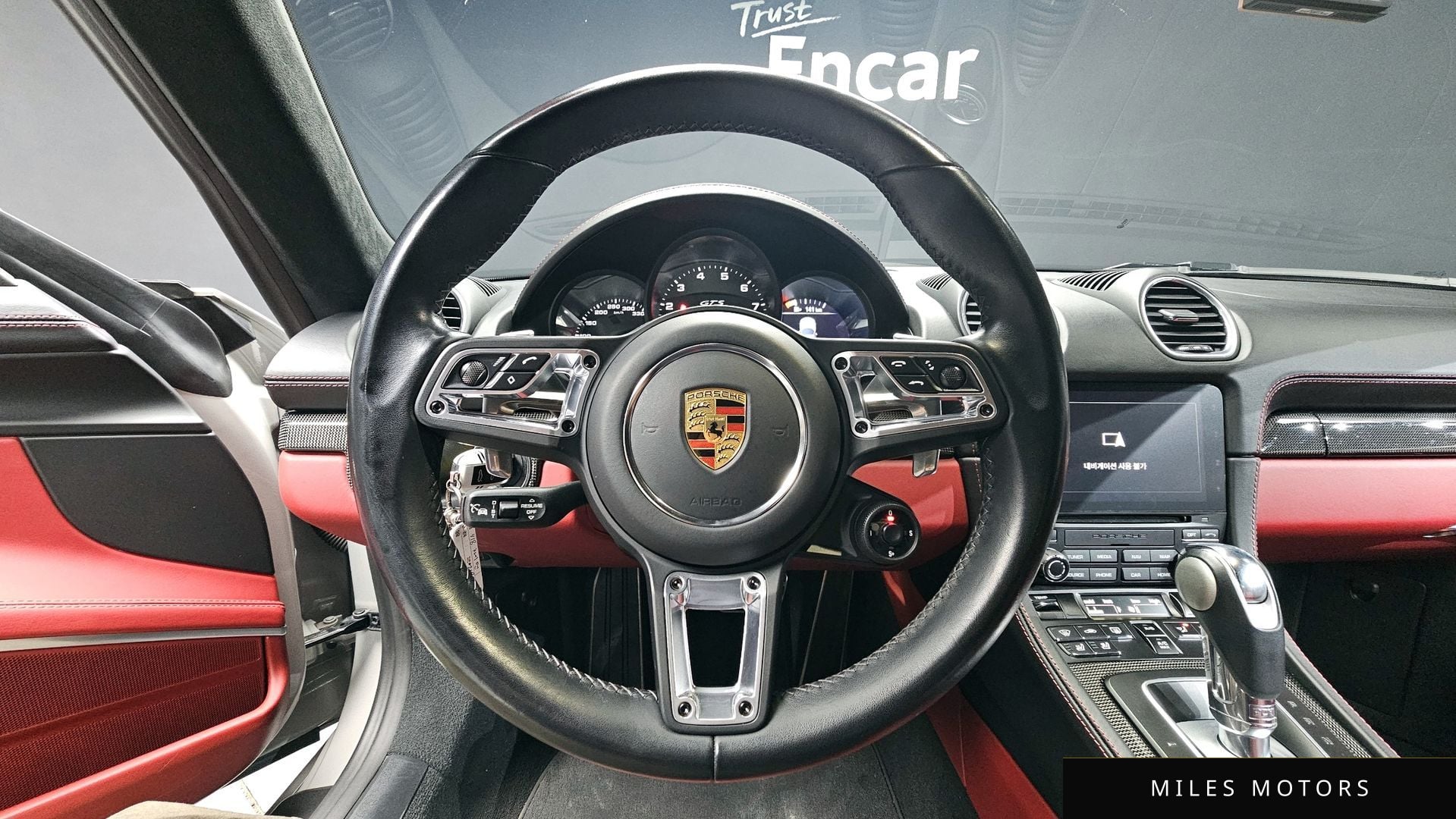 Porsche 718 카이맨 2021 — миниатюра 12