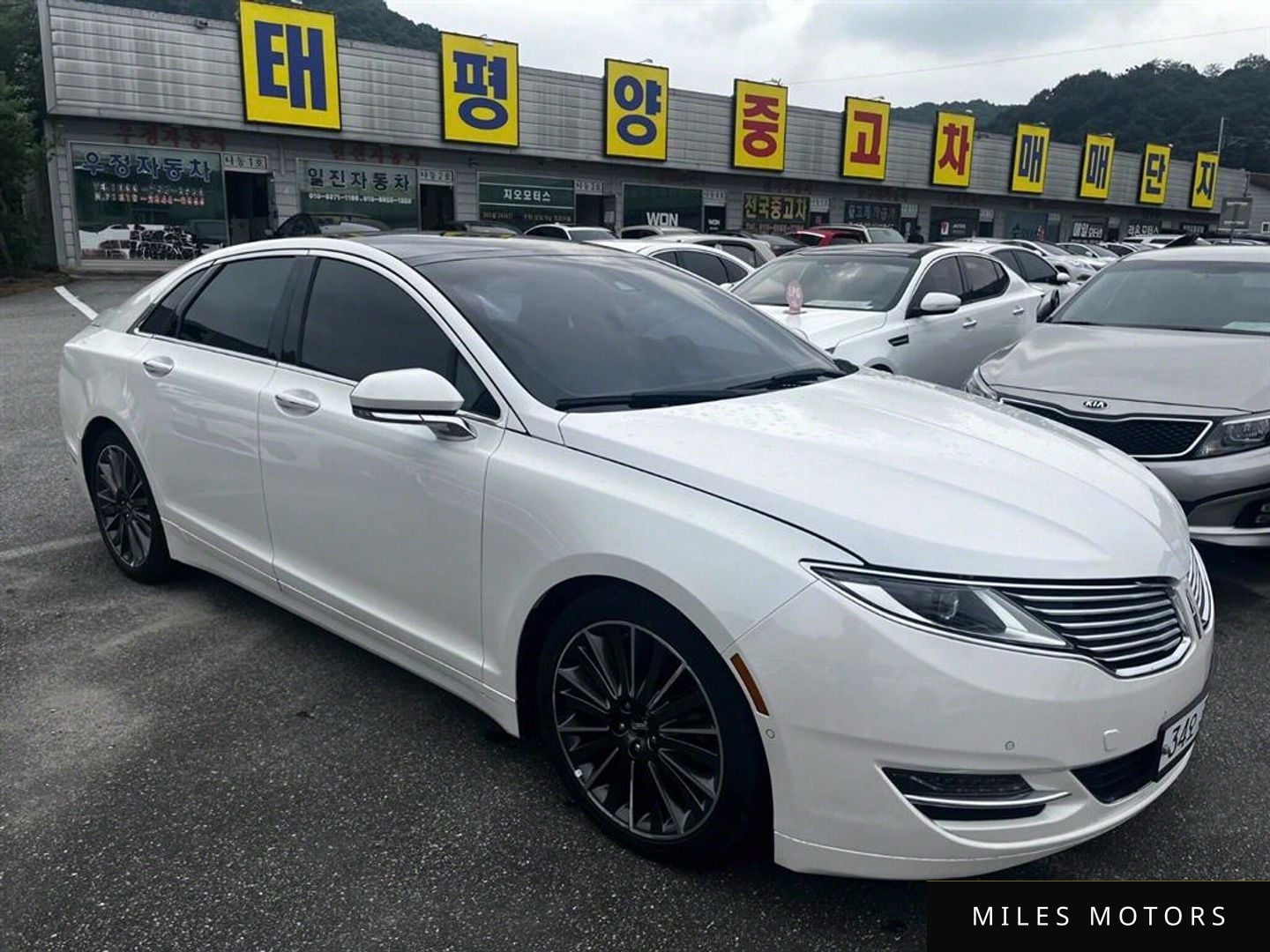 Lincoln MKZ 2014 — миниатюра 3