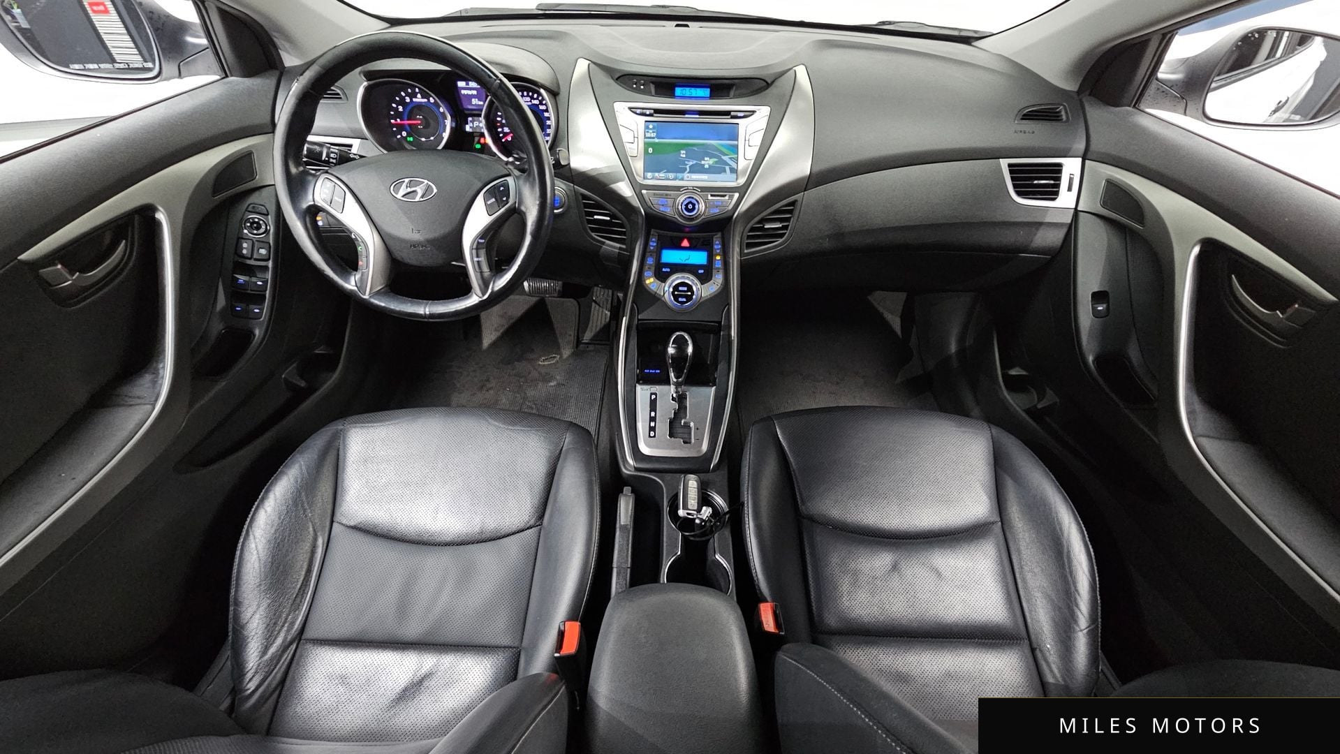Hyundai AVANTE 2013 — миниатюра 7