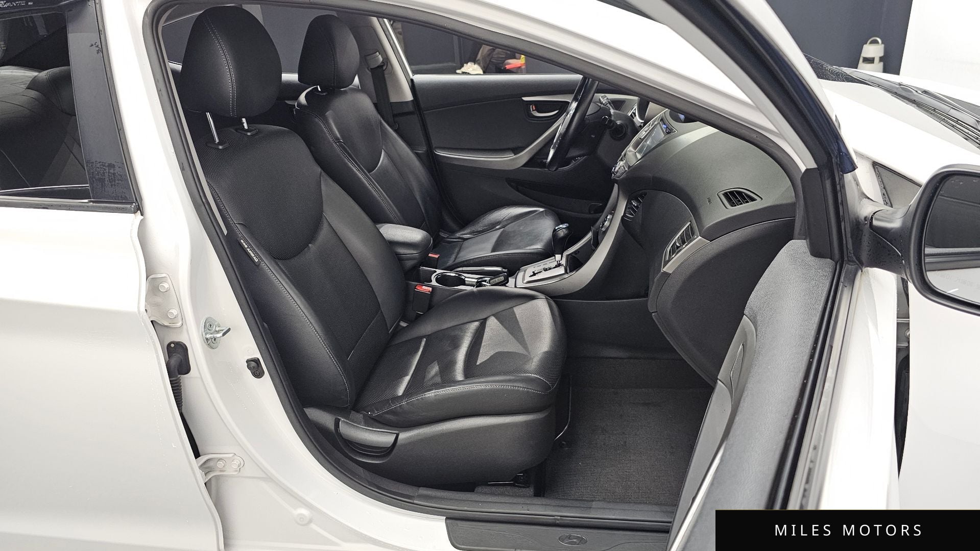 Hyundai AVANTE 2013 — миниатюра 12