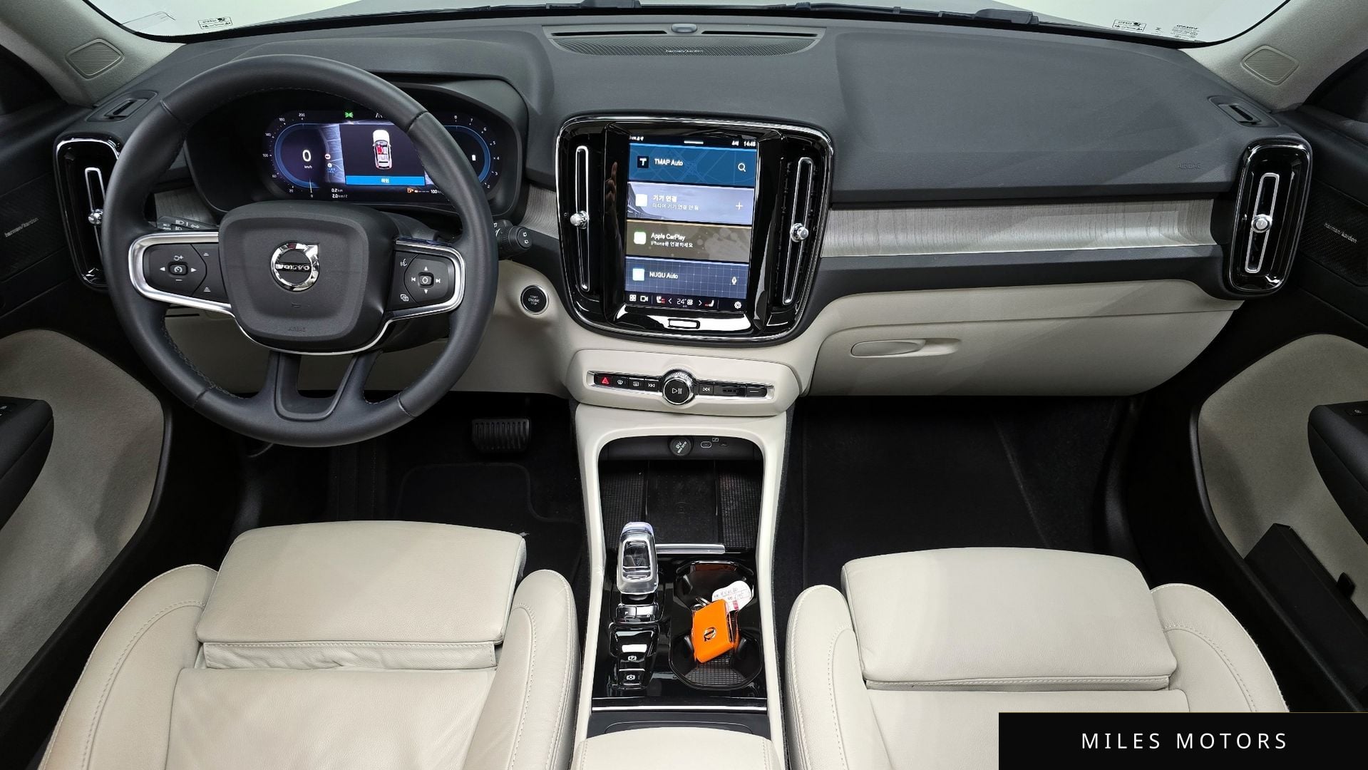 Volvo XC40 2023 — миниатюра 7