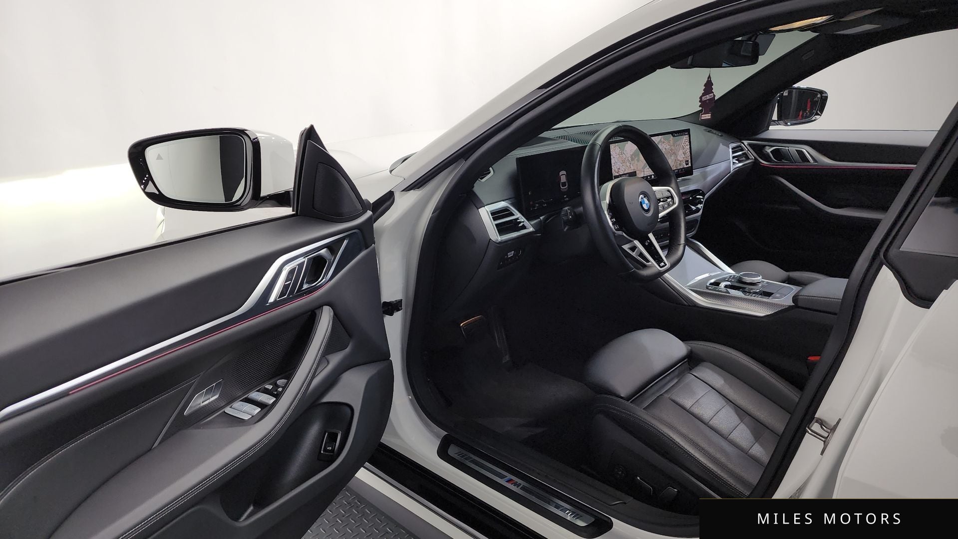 BMW 4시리즈 (G22) 2025 — миниатюра 10