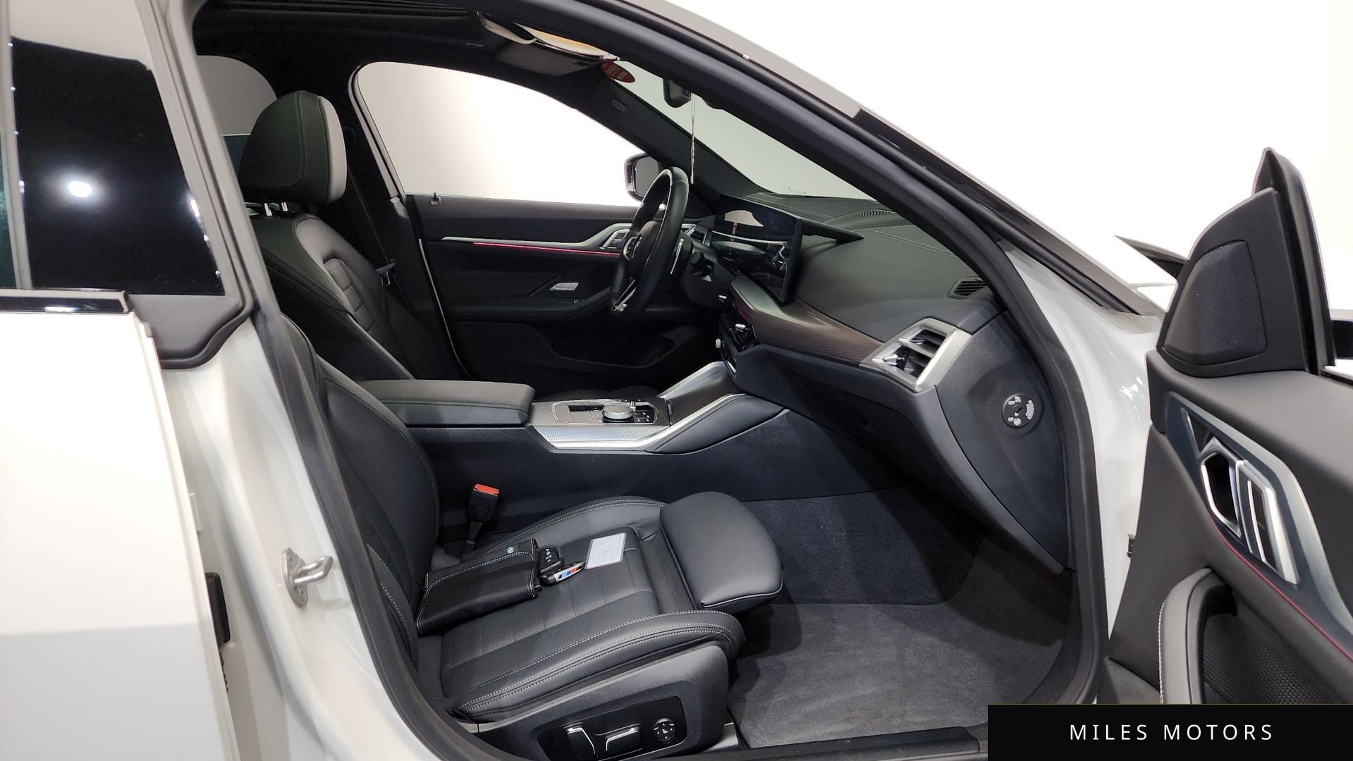 BMW 4시리즈 (G22) 2025 — миниатюра 11