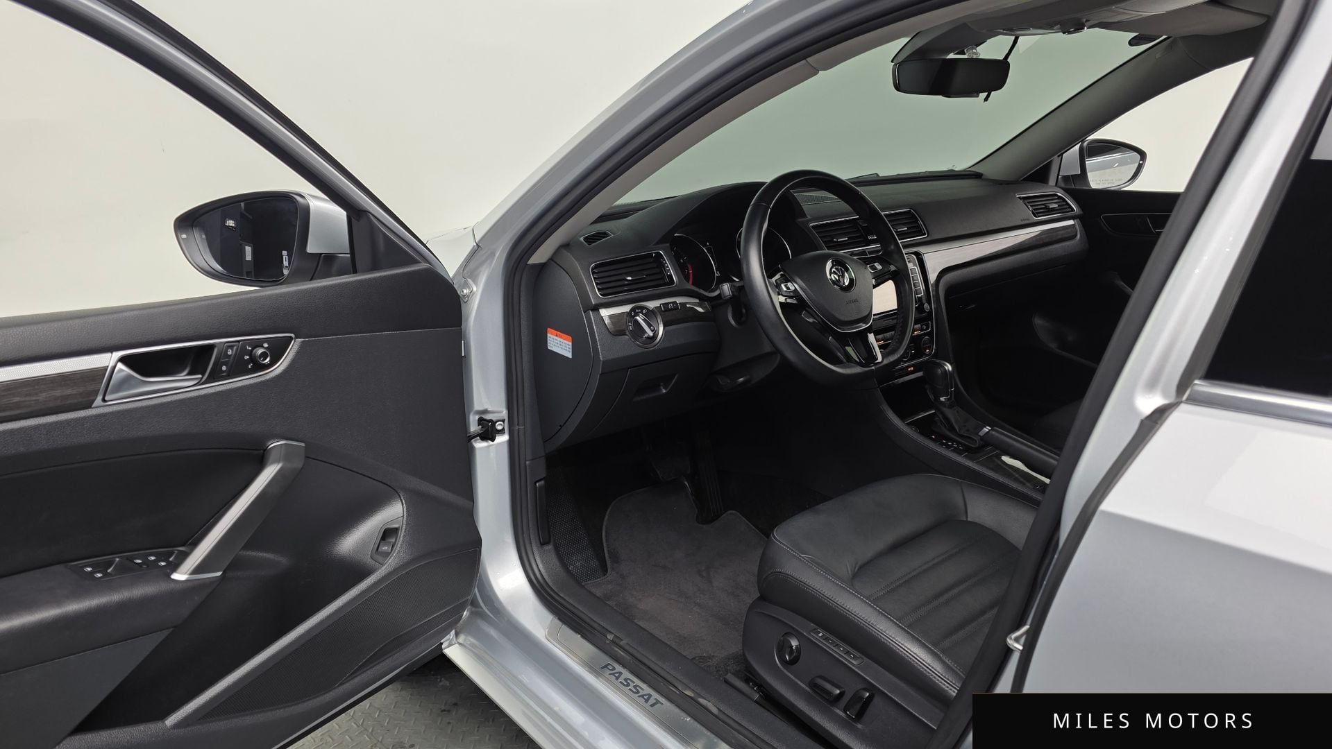 Volkswagen Passat 2018 — миниатюра 10