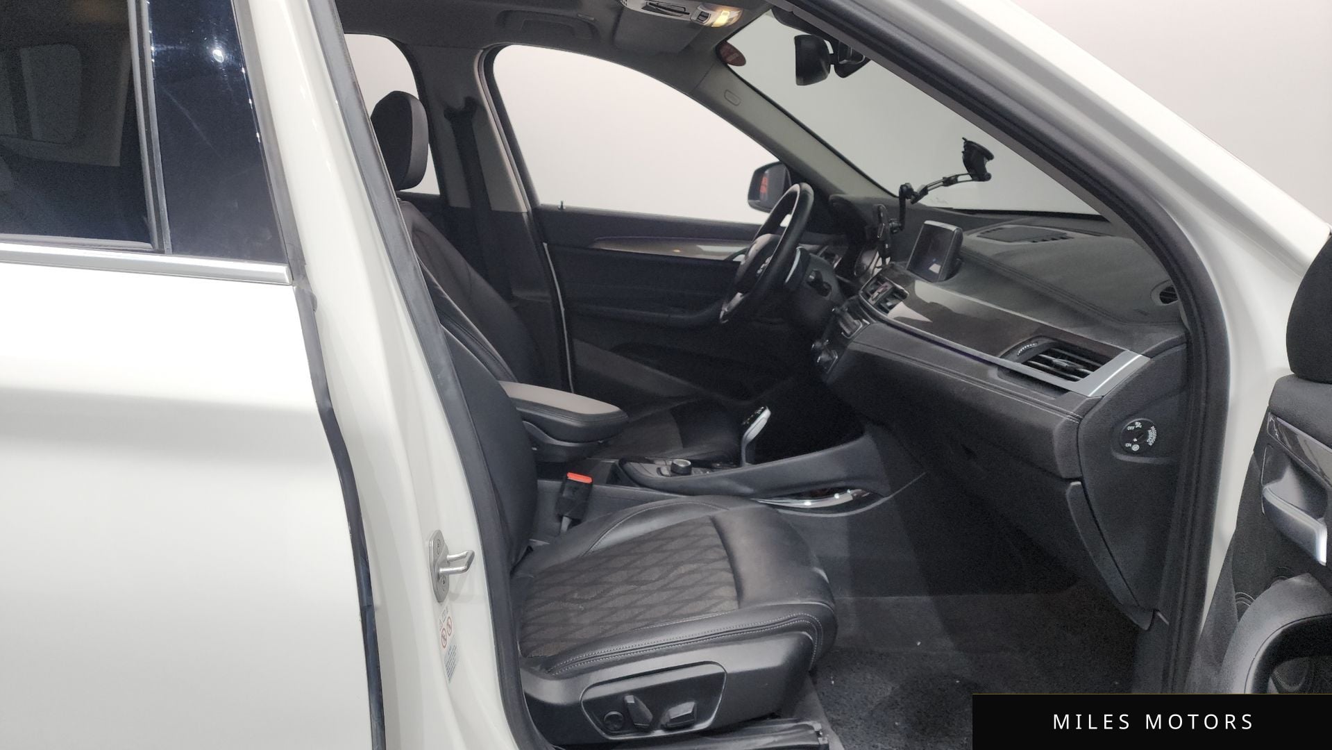 BMW X1 (F48) 2021 — миниатюра 11