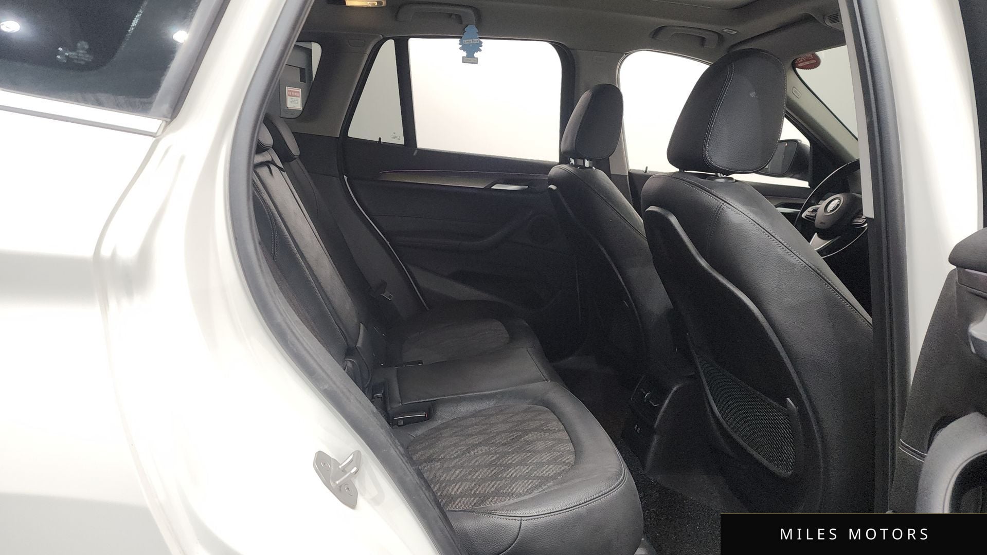 BMW X1 (F48) 2021 — миниатюра 12