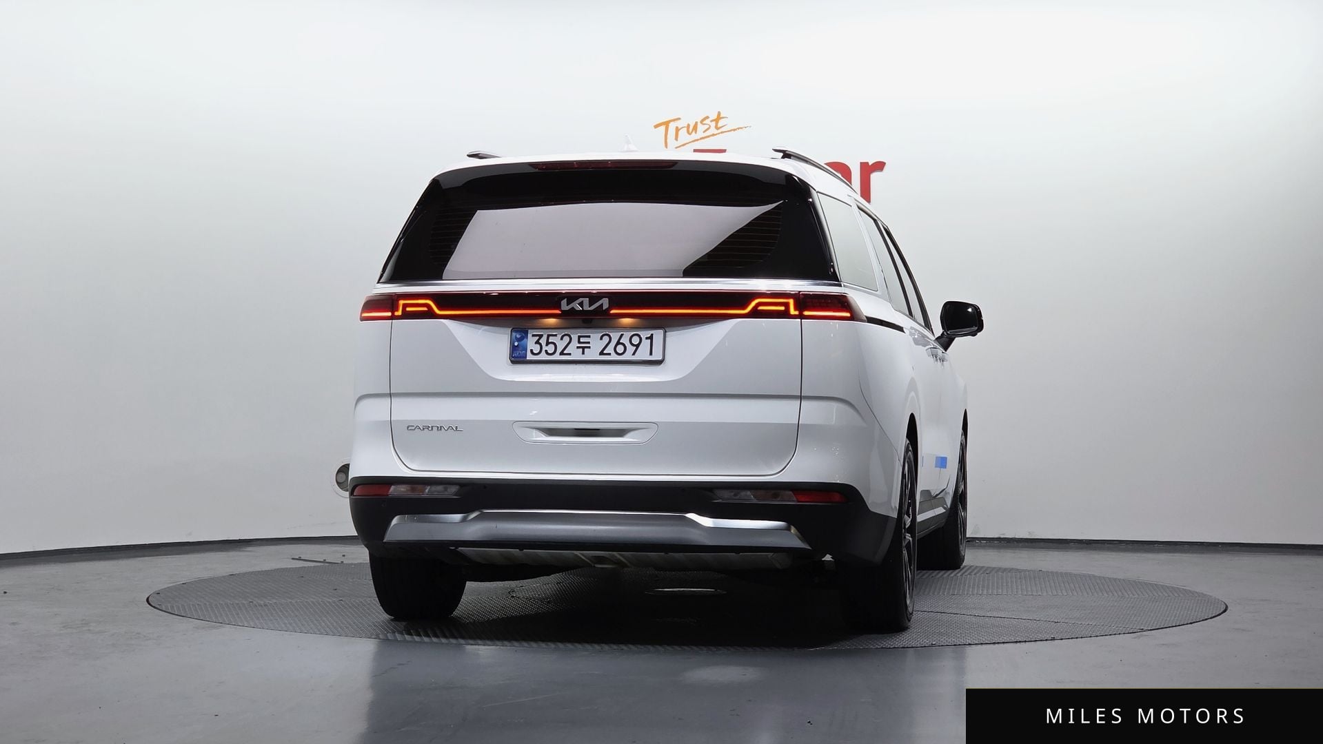 Kia Carnival 2021 — миниатюра 4