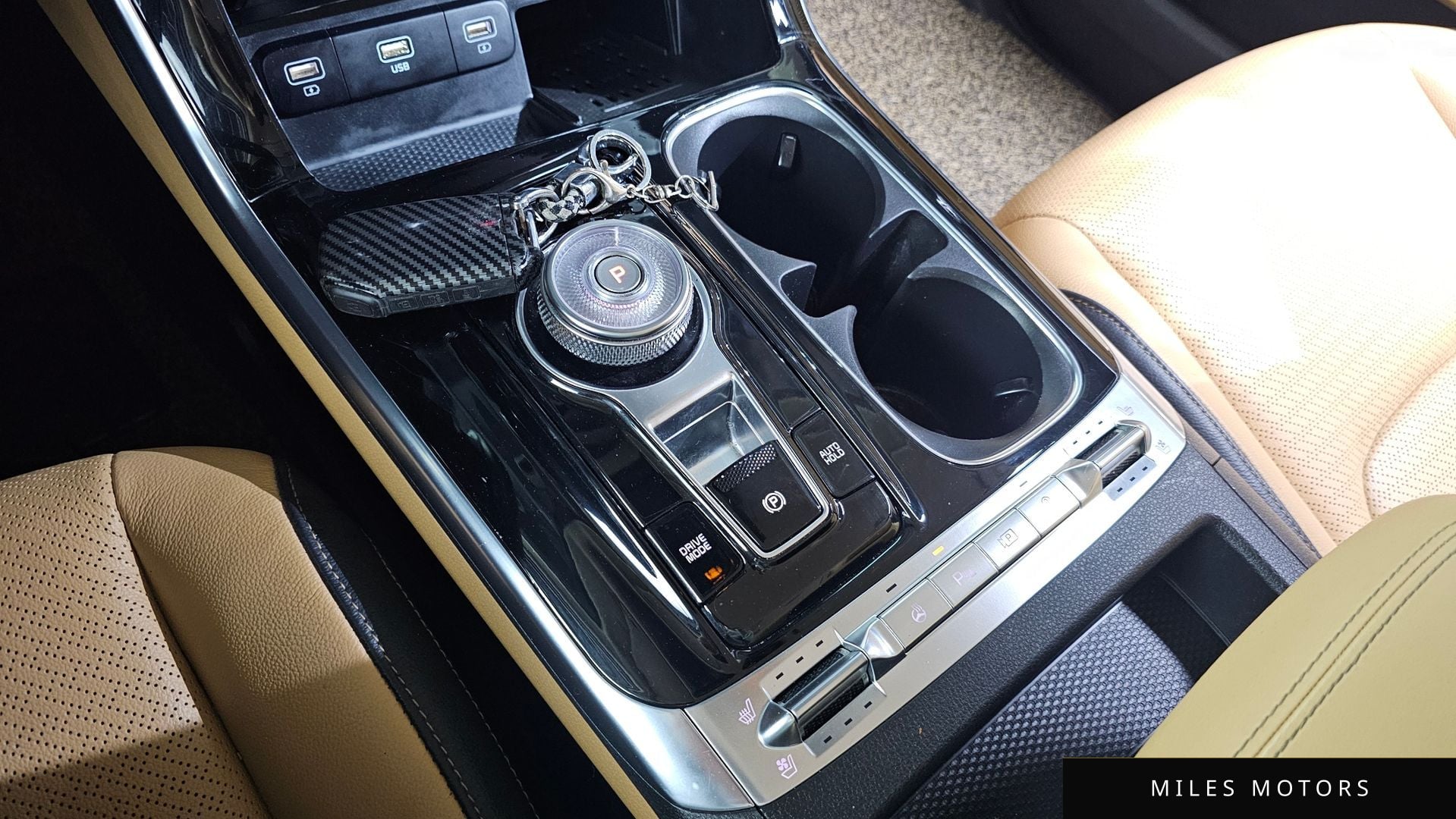 Kia Carnival 2021 — миниатюра 9
