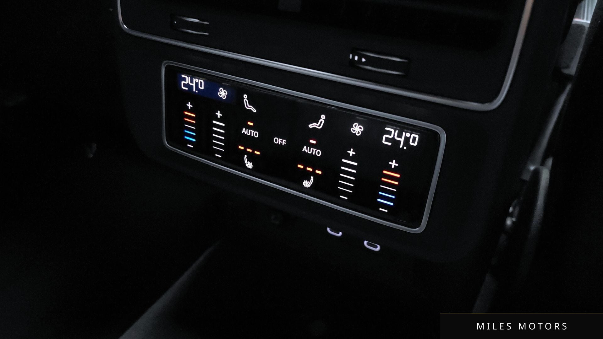 Audi Q8 (4M) 2021 — миниатюра 17