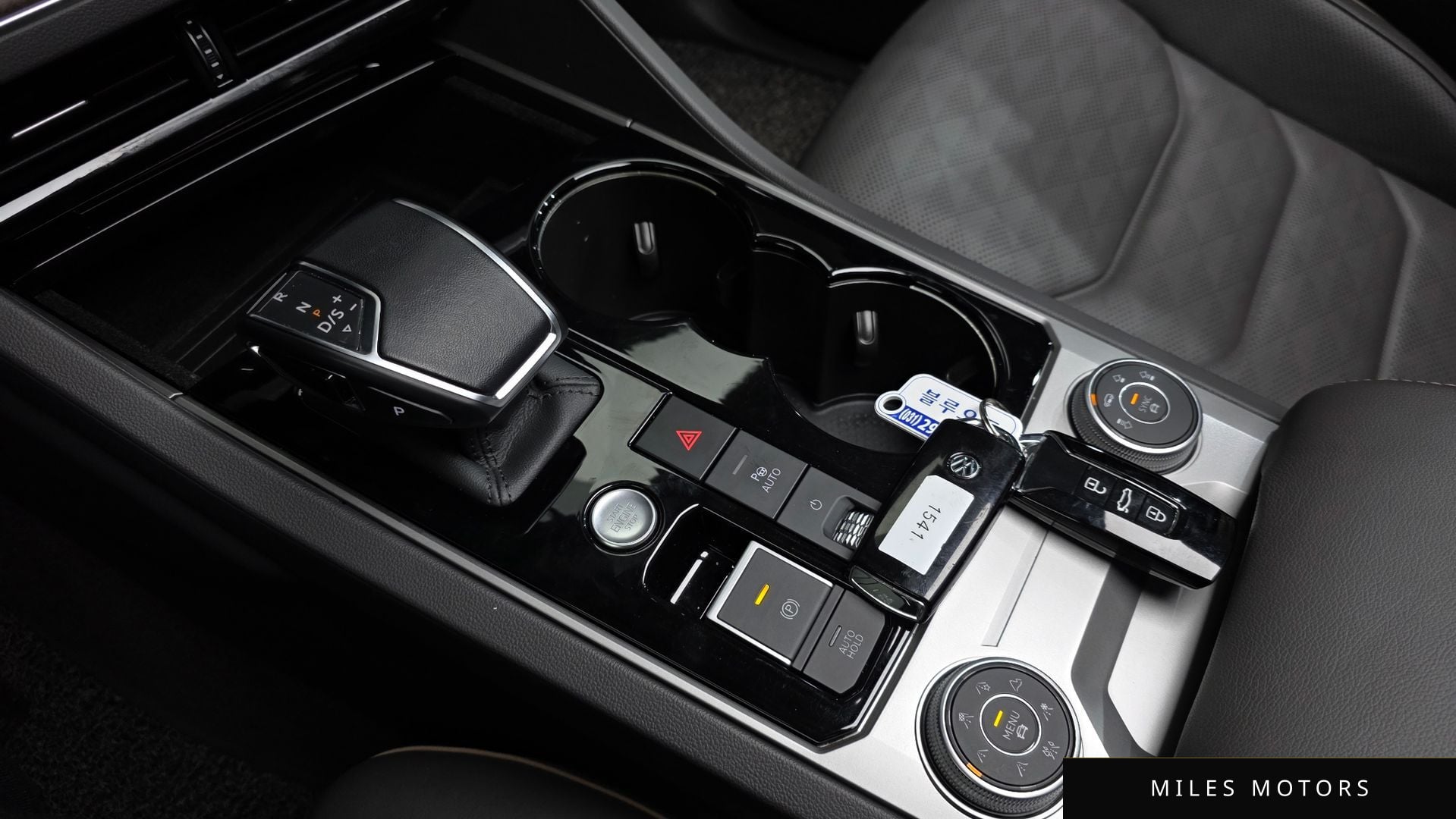 Volkswagen Touareg 2023 — миниатюра 9