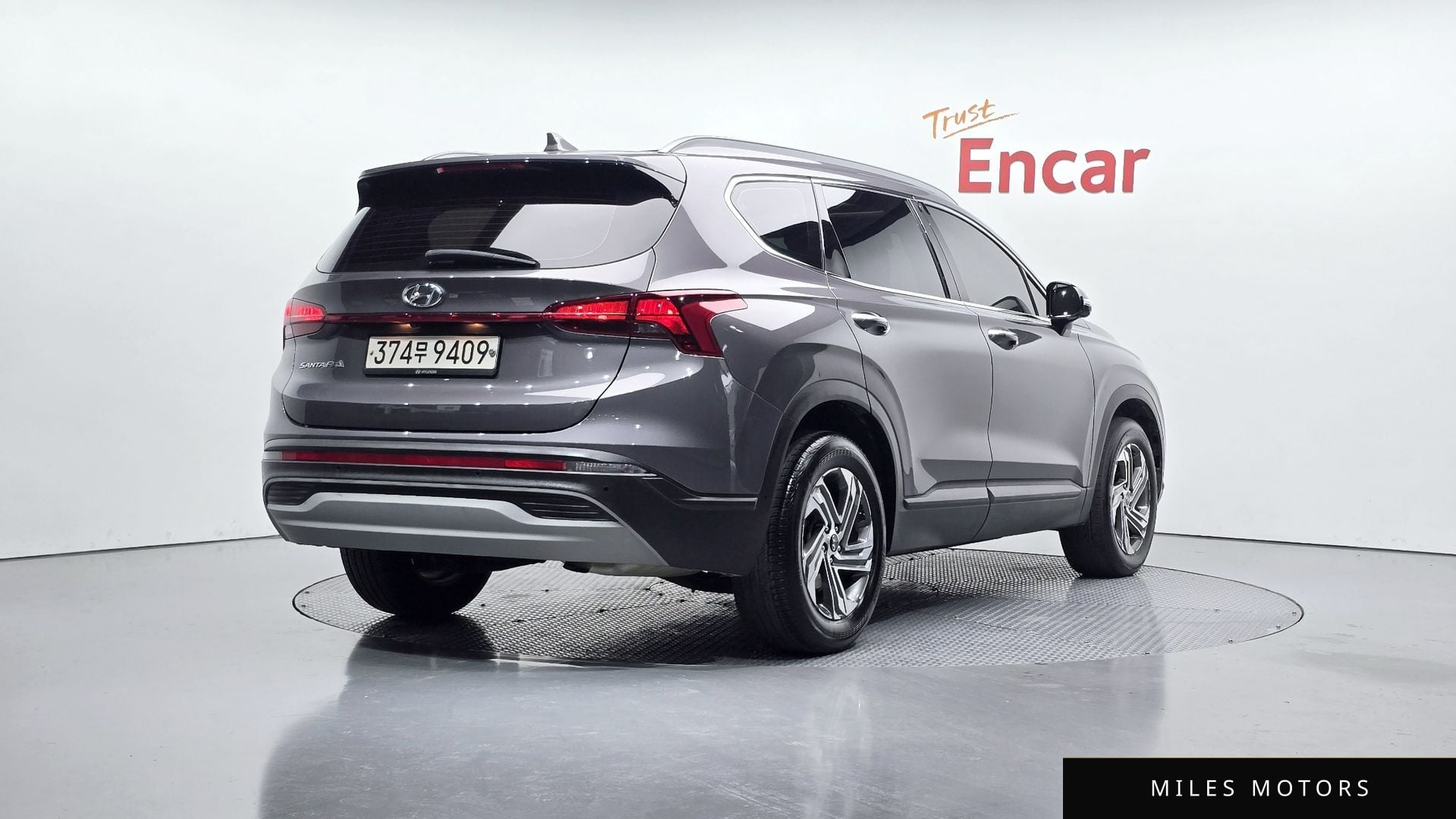 Hyundai Santafe 2021 — фото 1 из 12